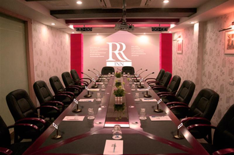 호텔 Rr 인 Palayankottai 외부 사진